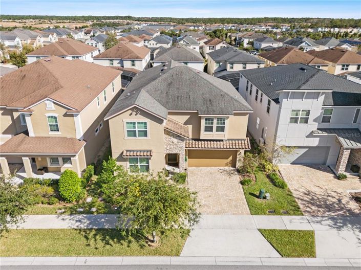 Image No.4-9 Bed Property for sale