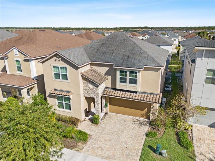 Image No.5-9 Bed Property for sale