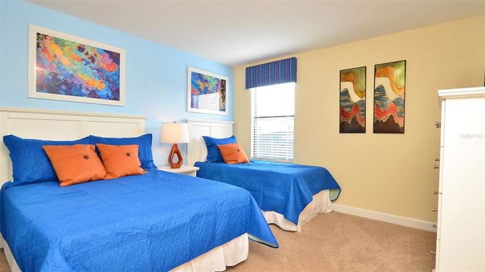 Image No.16-8 Bed Property for sale