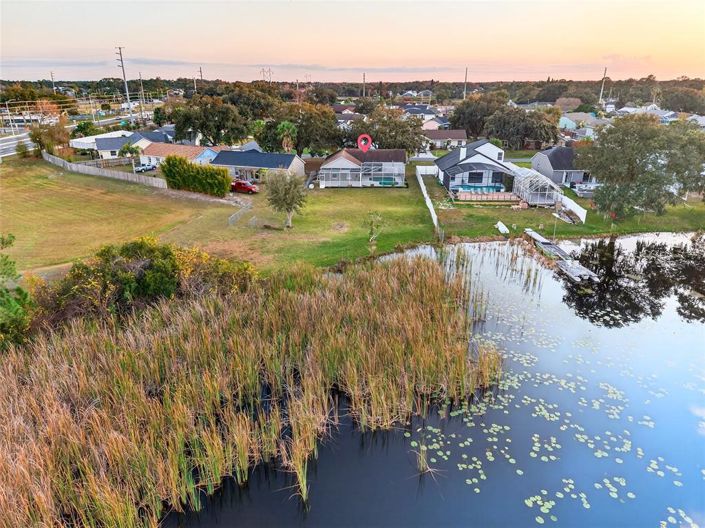 Image No.4-4 Bed Property for sale