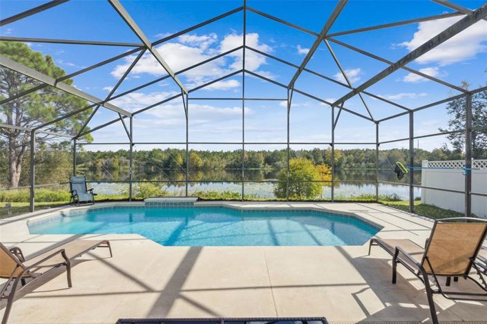 Image No.3-Propriété de 6 chambres à vendre à Kissimmee