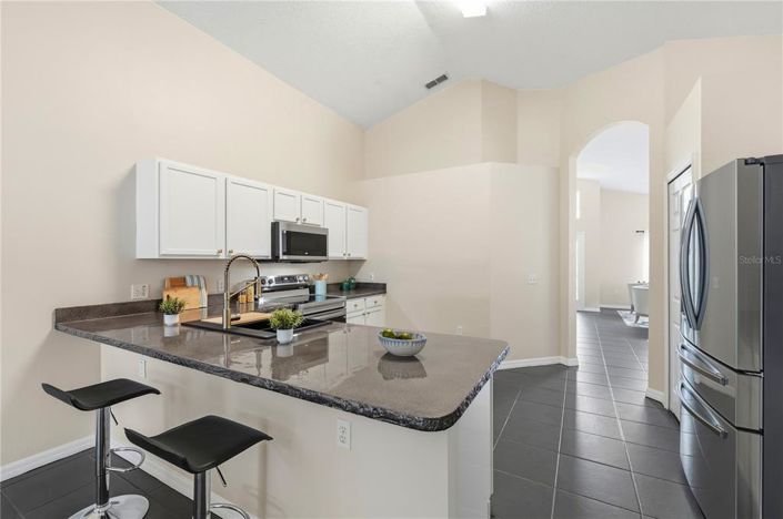 Image No.16-4 Bed Property for sale