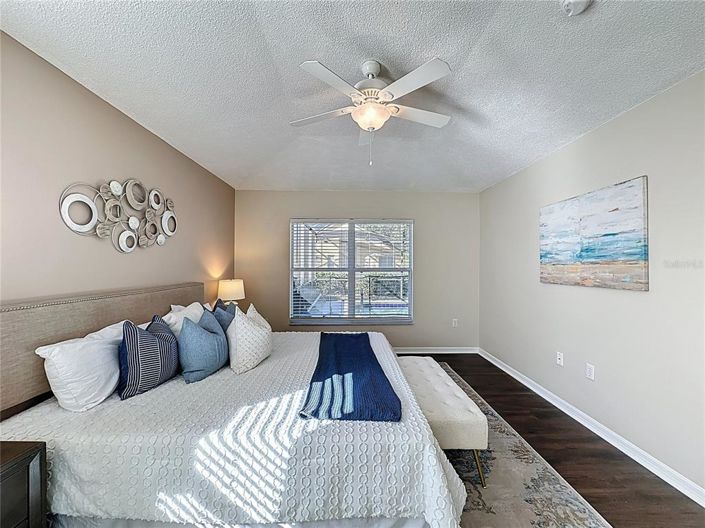 Image No.37-4 Bed Property for sale