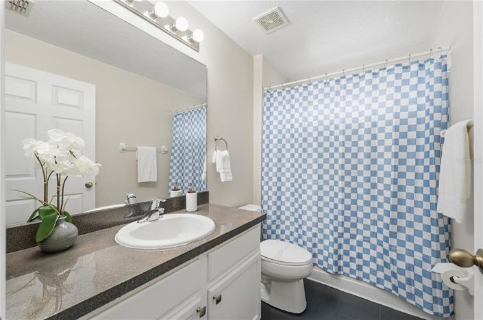 Image No.41-4 Bed Property for sale