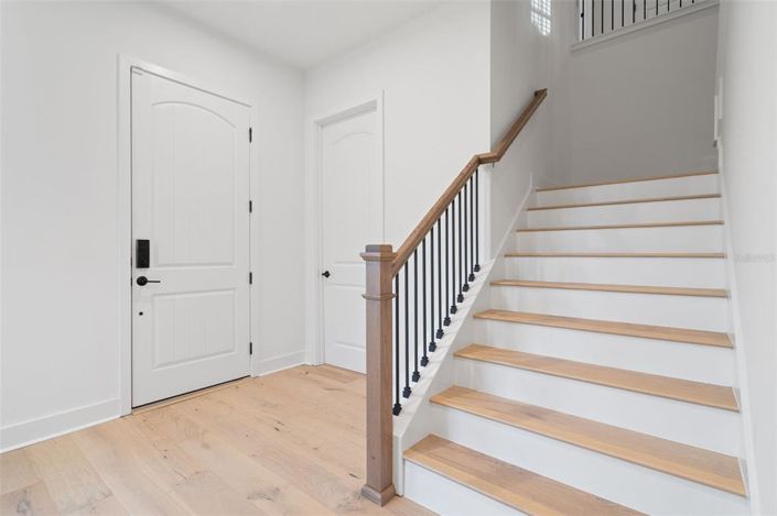 Image No.36-7 Bed Property for sale