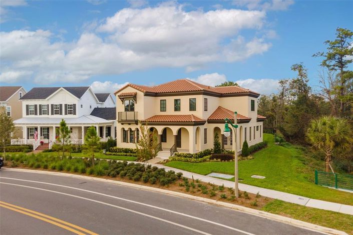 Image No.6-7 Bed Property for sale