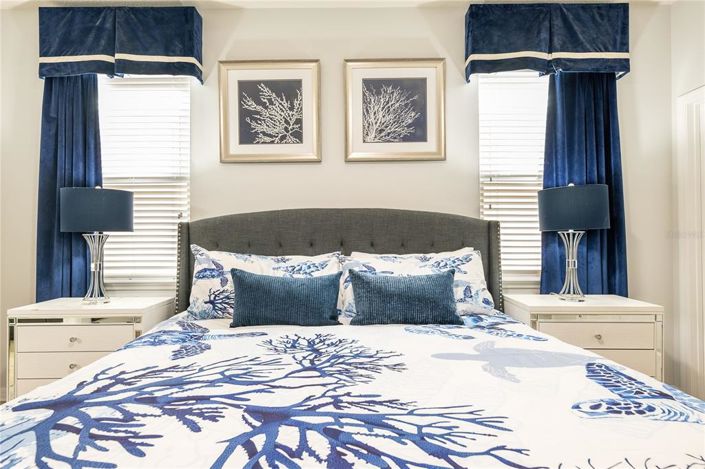 Image No.21-9 Bed Property for sale