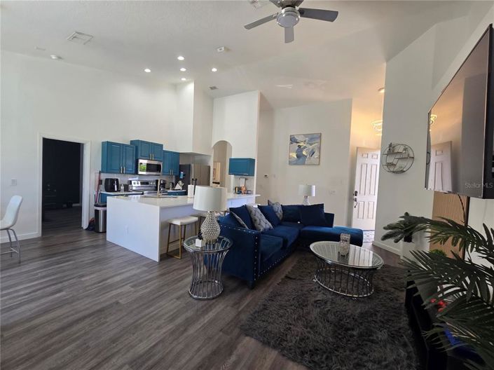 Image No.3-3 Bed Townhouse for sale