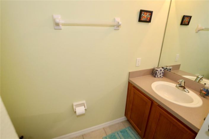 Image No.21-3 Bed Townhouse for sale