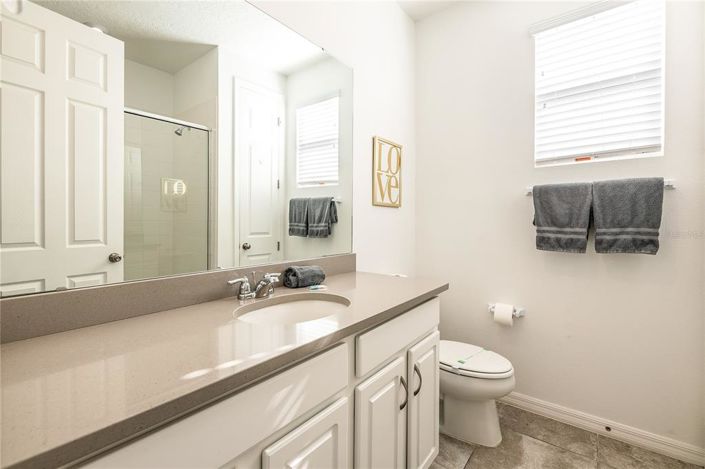 Image No.32-9 Bed Property for sale