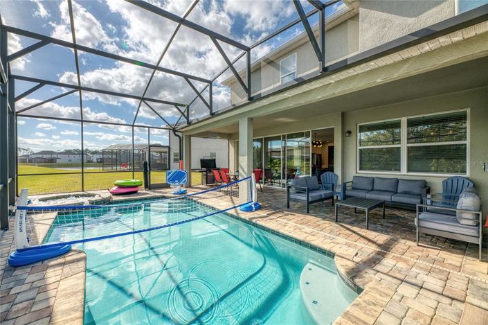 Image No.42-9 Bed Property for sale