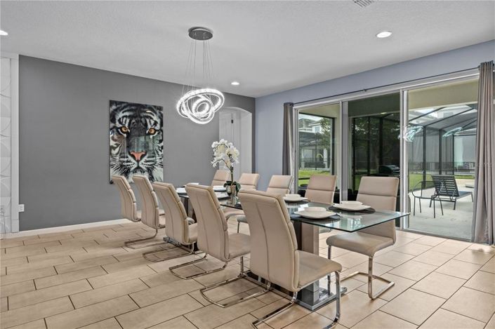 Image No.13-14 Bed Property for sale