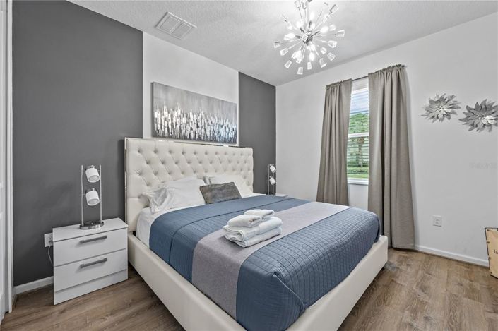 Image No.20-14 Bed Property for sale