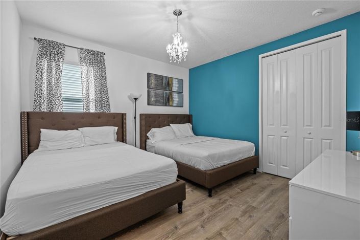 Image No.58-14 Bed Property for sale