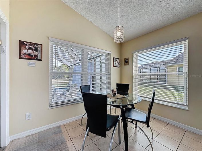 Image No.17-4 Bed Property for sale