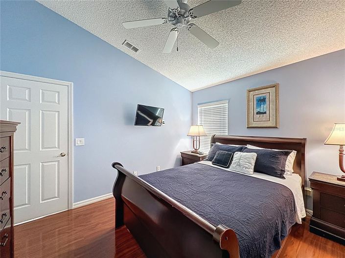 Image No.51-4 Bed Property for sale