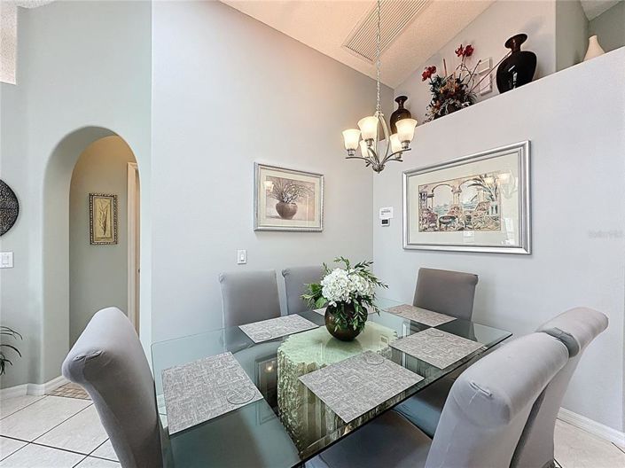 Image No.9-4 Bed Property for sale