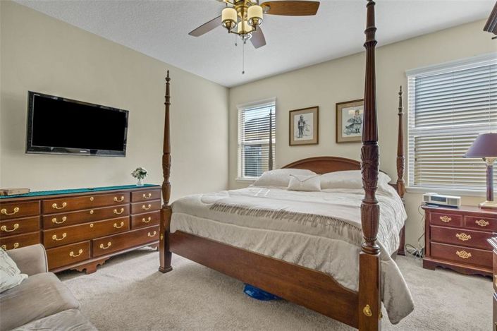 Image No.20-2 Bed Property for sale