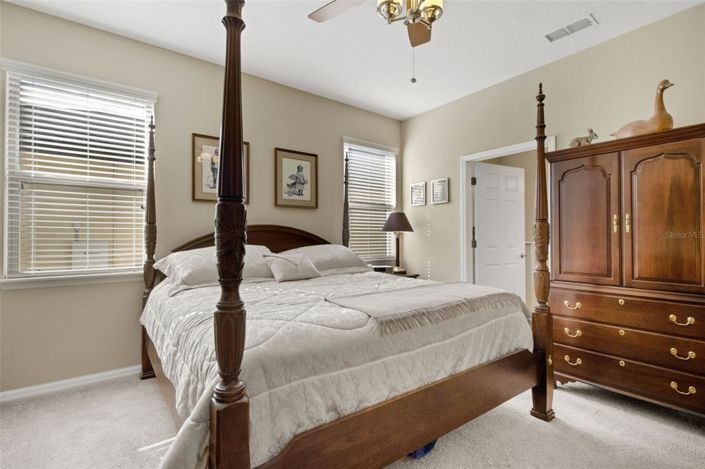 Image No.21-2 Bed Property for sale