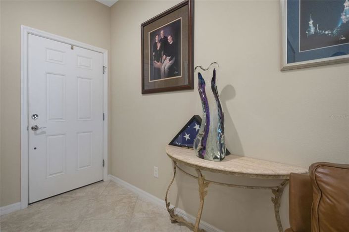 Image No.5-2 Bed Property for sale