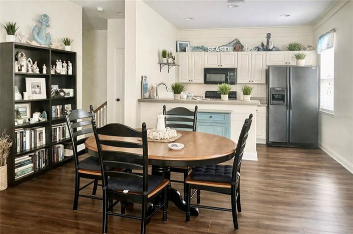 Image No.35-4 Bed Townhouse for sale