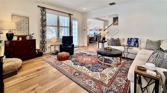 Image No.7-4 Bed Townhouse for sale