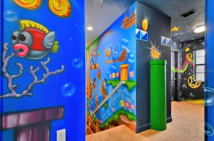 Image No.16-6 Bed Property for sale