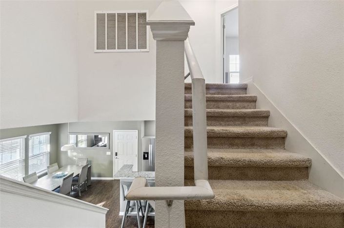 Image No.13-4 Bed Townhouse for sale