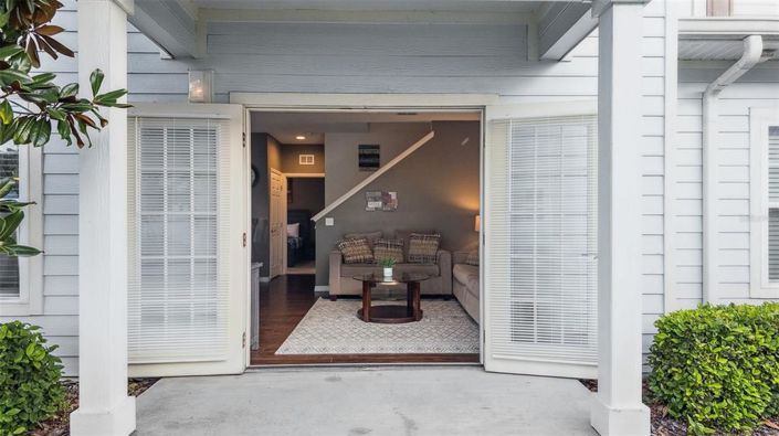 Image No.28-4 Bed Townhouse for sale