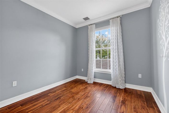 Image No.27-4 Bed Townhouse for sale