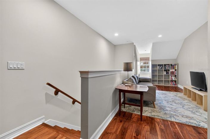 Image No.33-4 Bed Townhouse for sale