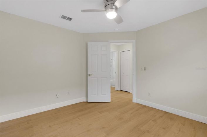 Image No.34-4 Bed Property for sale