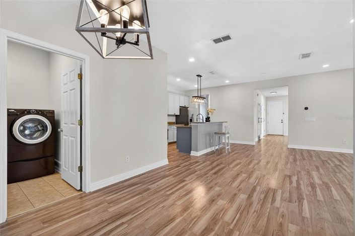 Image No.19-4 Bed Property for sale