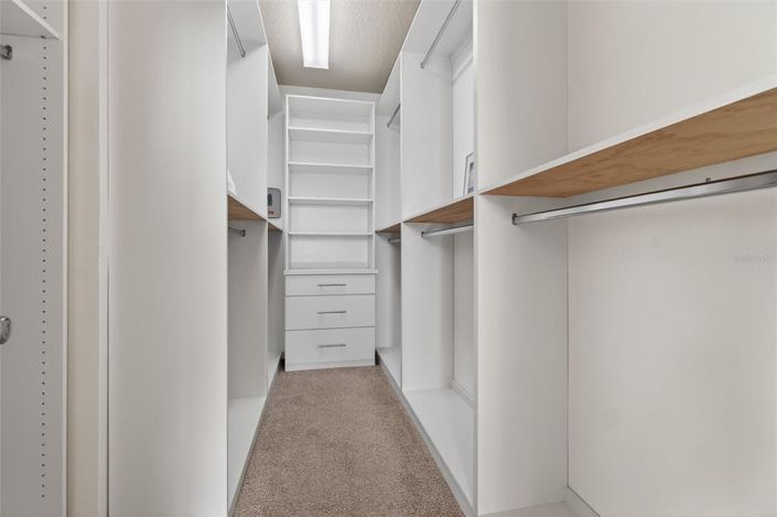 Image No.24-4 Bed Property for sale