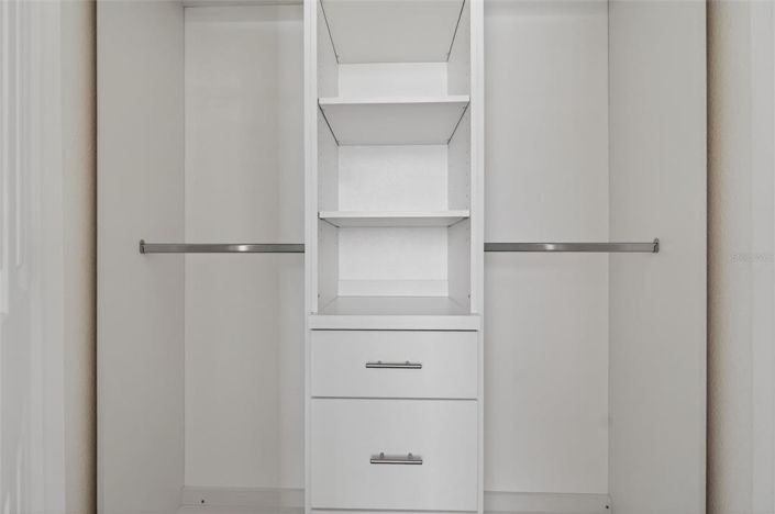 Image No.30-4 Bed Property for sale