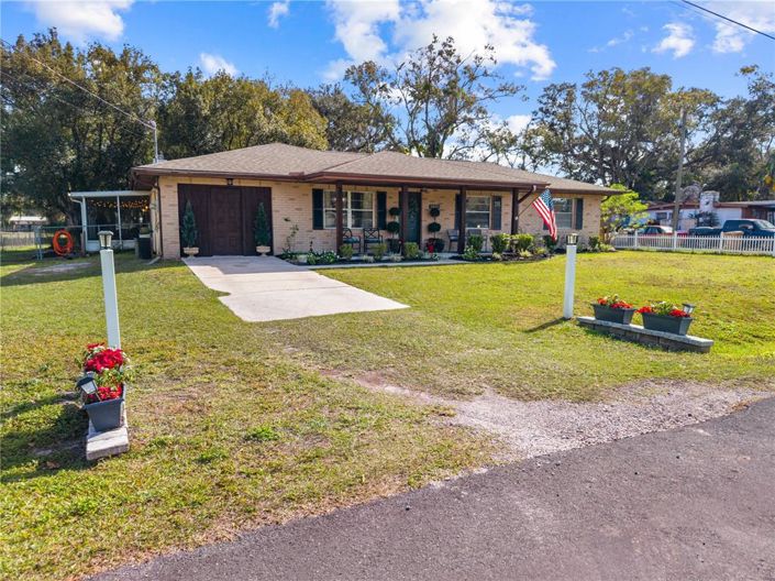 Image No.50-3 Bed Property for sale