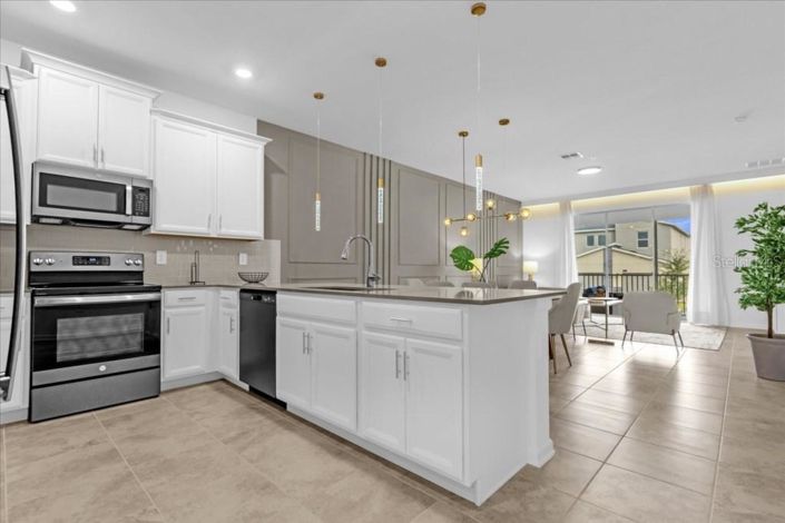 Image No.23-3 Bed Property for sale