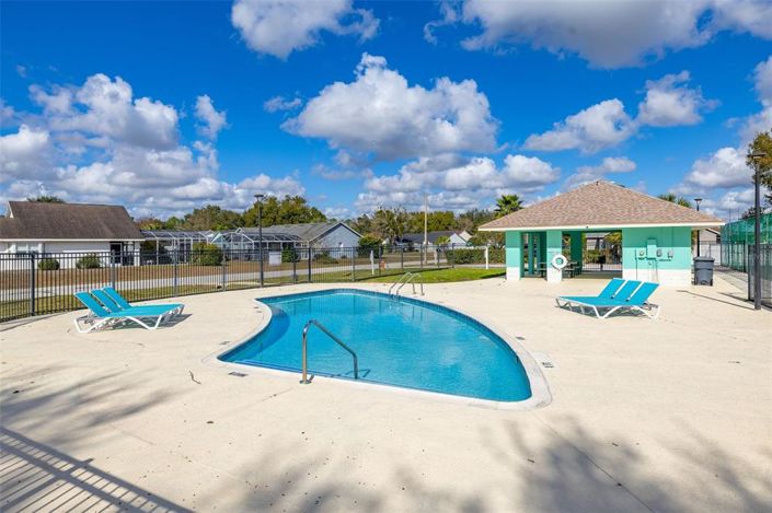 Image No.40-3 Bed Property for sale