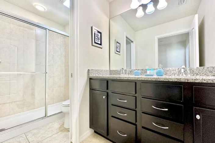 Image No.33-6 Bed Property for sale