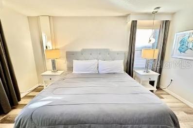 Image No.38-6 Bed Property for sale