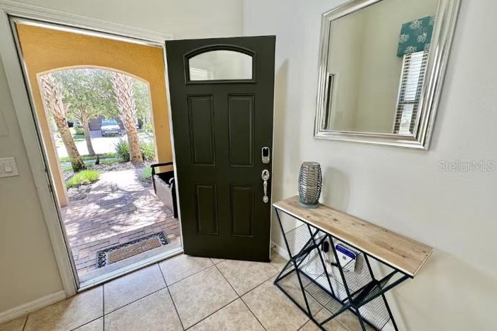 Image No.8-6 Bed Property for sale