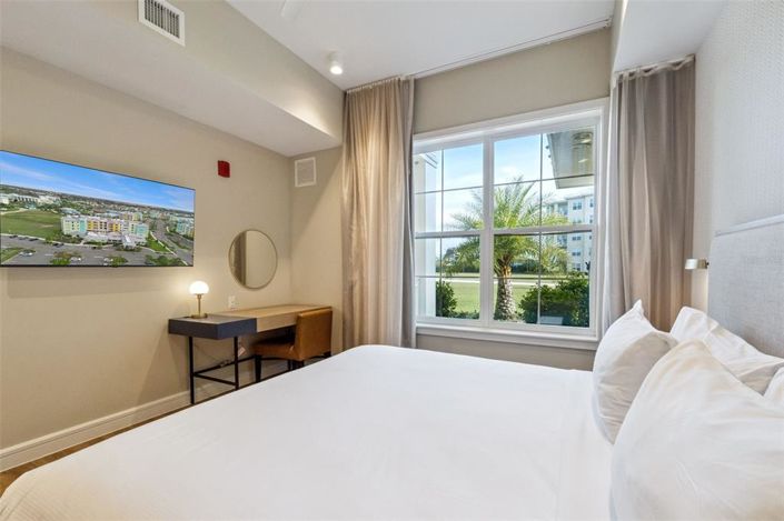 Image No.13-2 Bed Property for sale