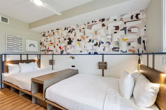 Image No.16-2 Bed Property for sale