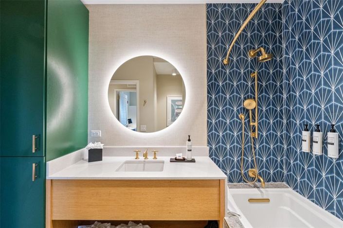 Image No.21-2 Bed Property for sale