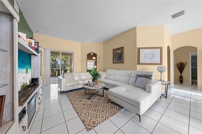 Image No.9-Propriété de 4 chambres à vendre à Kissimmee