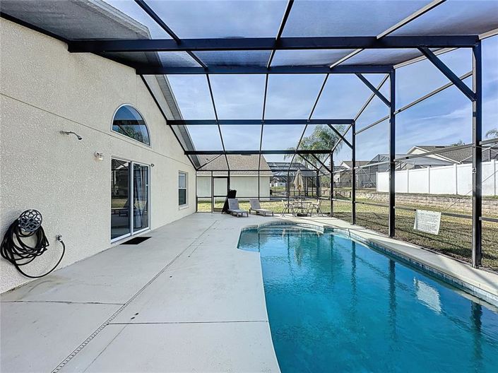 Image No.22-3 Bed Property for sale