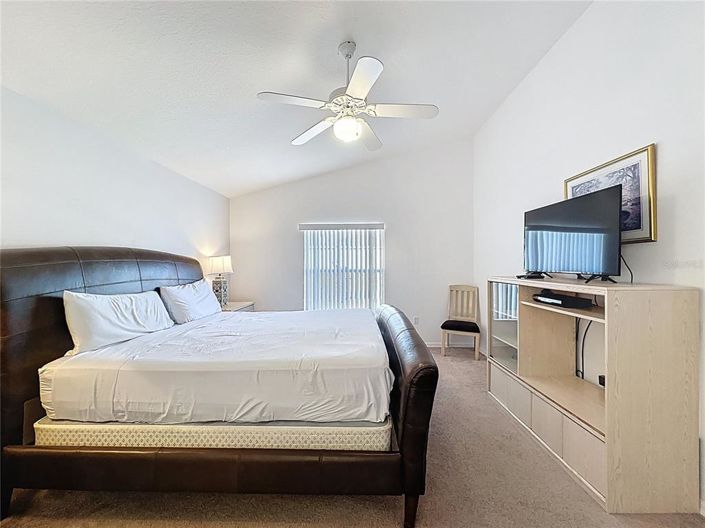 Image No.27-3 Bed Property for sale