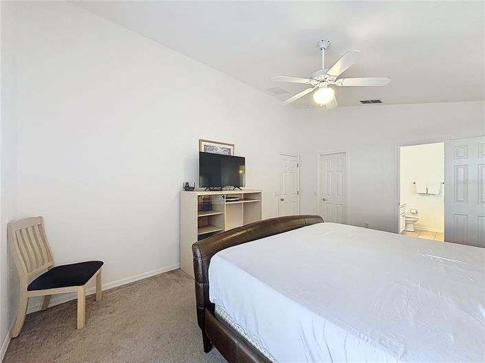 Image No.29-3 Bed Property for sale