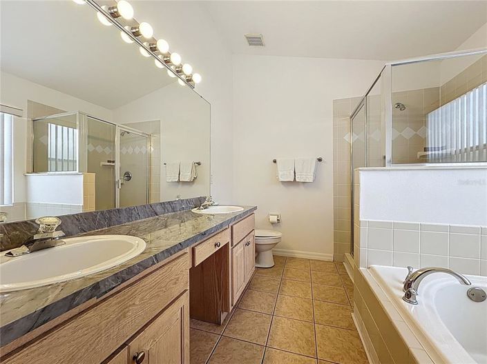 Image No.31-3 Bed Property for sale