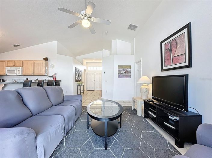 Image No.9-3 Bed Property for sale